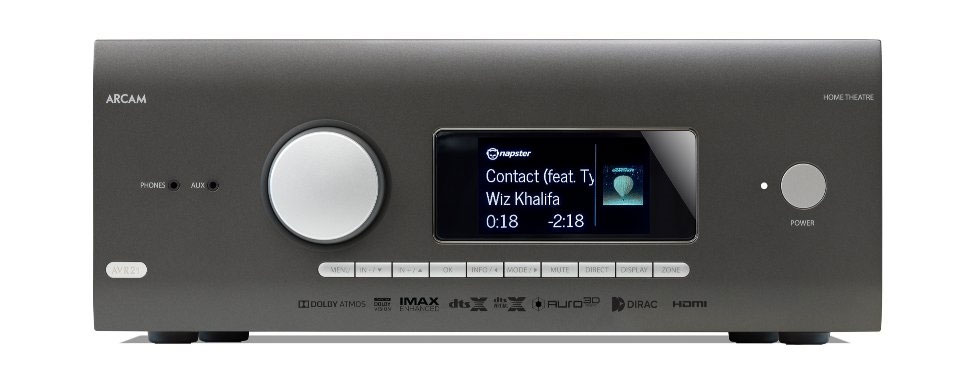 Arcam AVR21 AV ресивер включён